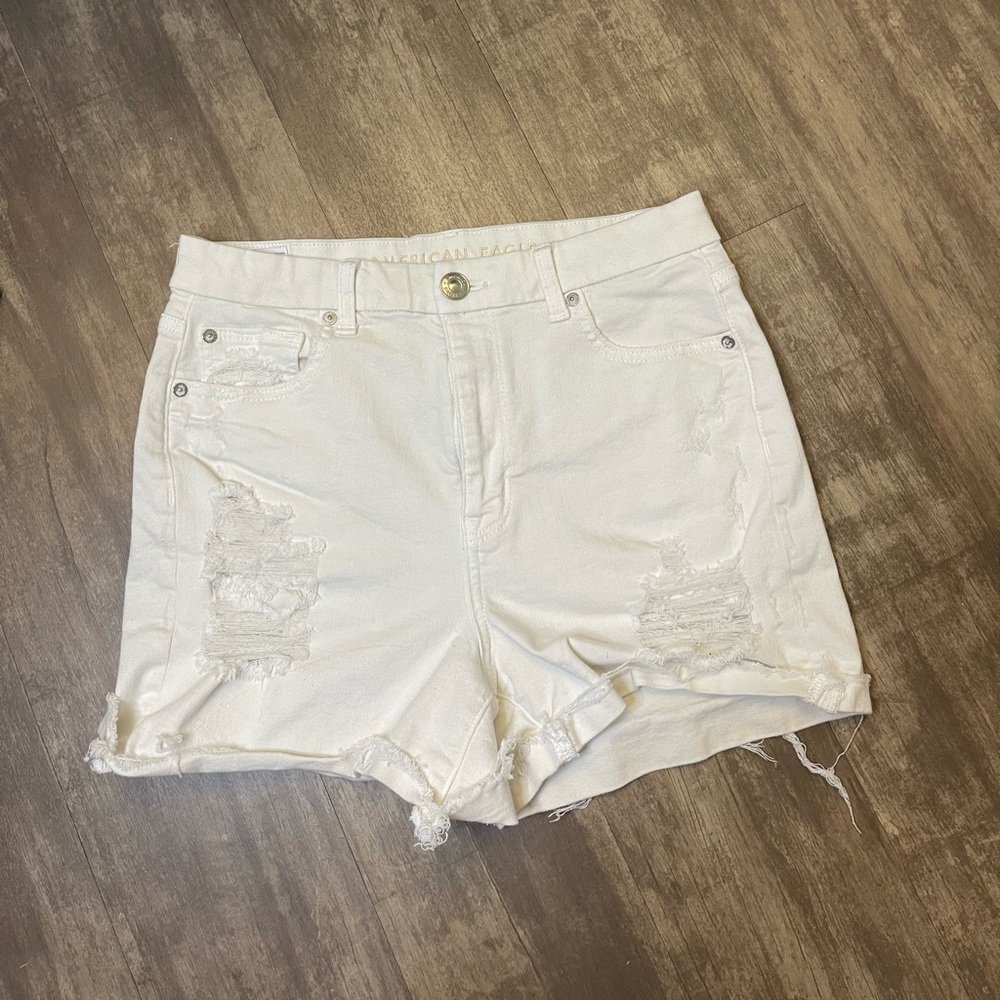 White super stretch high waisted American Eagle Shorts